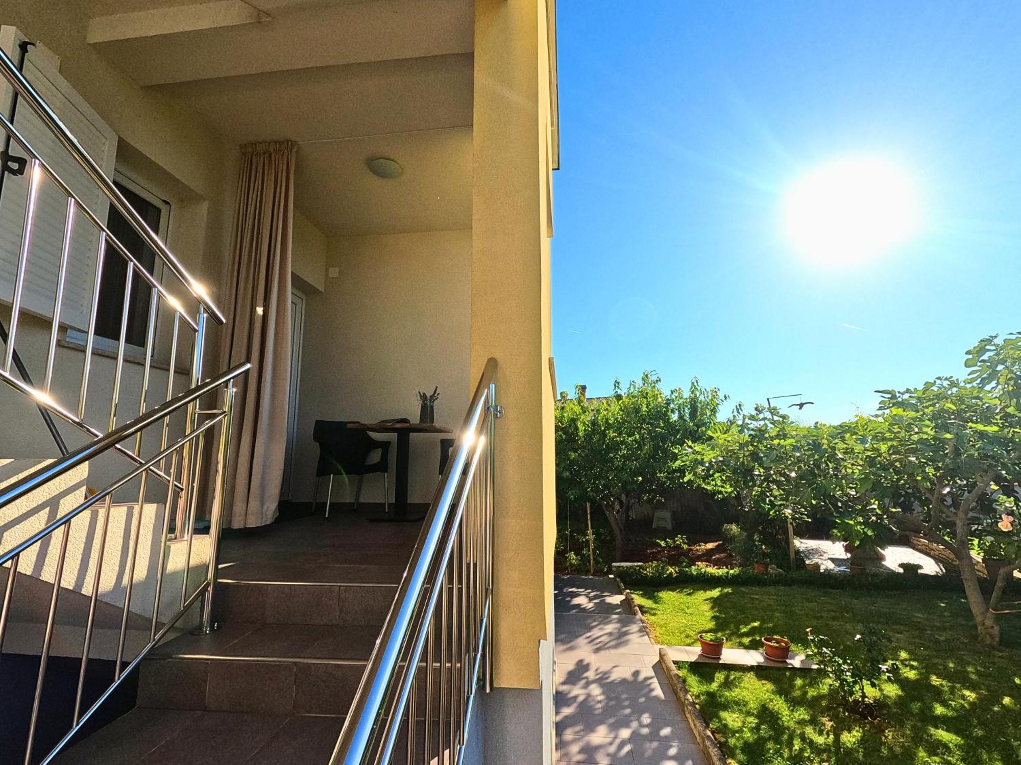Apartments Goltes Lovrečica Zewnętrze zdjęcie